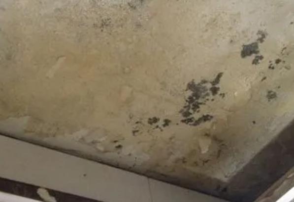 忻州阳台漏水维修公司分享下忻州卫生间渗水维修需要注意哪些问题。
